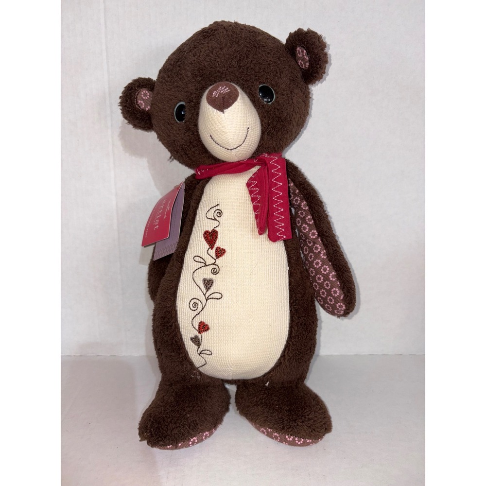 Hallmark Artist Collection Hugs & Stitches Bear Plush Stuffed Animal‎ Toy
